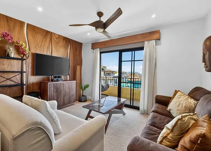 Scenic Ocean Escape With Ocean Breeze