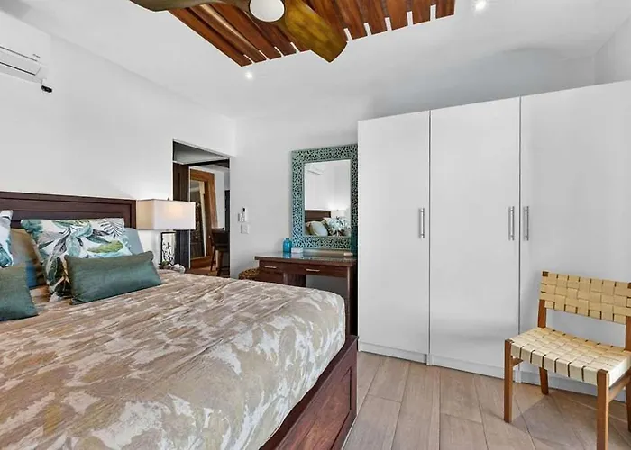Holiday home Scenic Ocean Escape With Ocean Breeze
