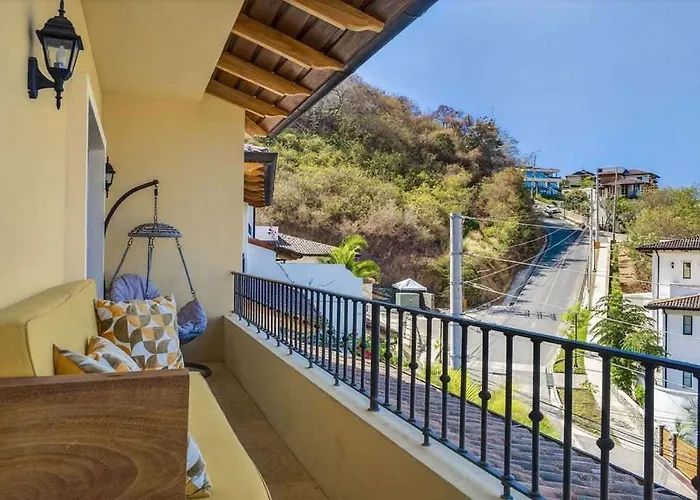 Scenic Ocean Escape With Ocean Breeze Holiday home *